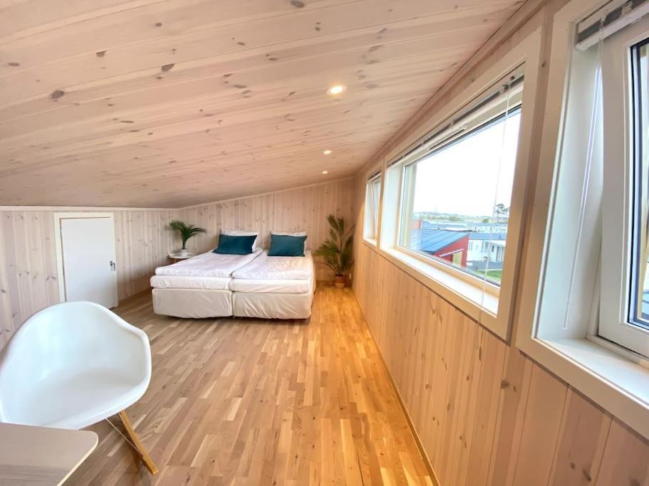 Fresh Hytte Ved Borestranden Med To Soverom Og Hems Klepp Exteriör bild